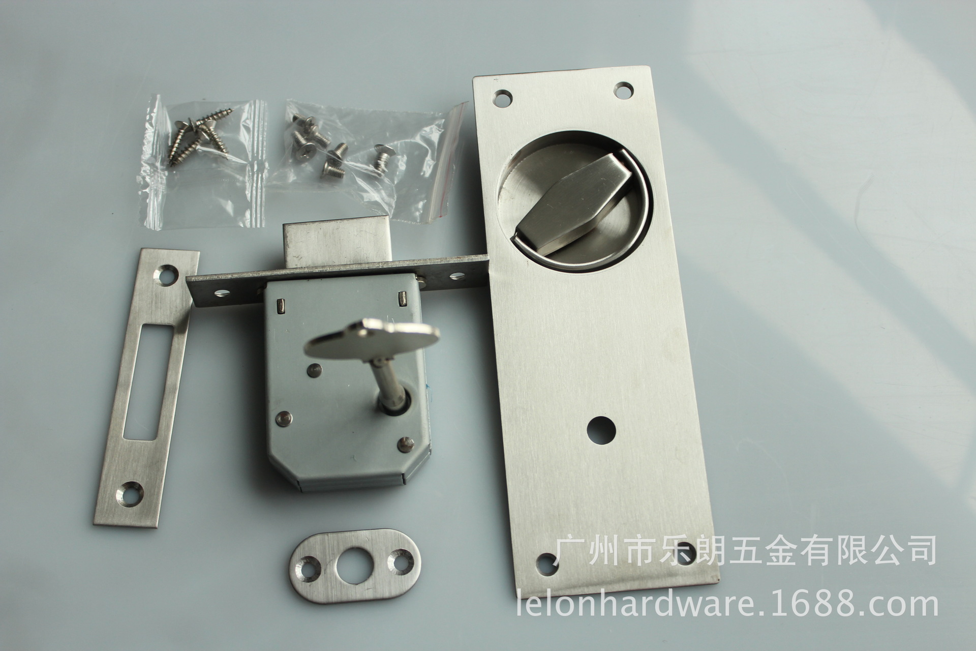 樂朗五金RDA-34 方形面板(圓孔)