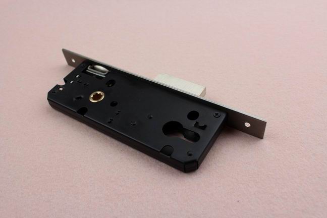 3585碰珠防風(fēng)鎖體哪家好？