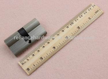 通開鎖芯哪家好？